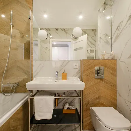 Apartment Sky Home-sun -manufaktura, Bezplatny Parking, Dostep Na Kod